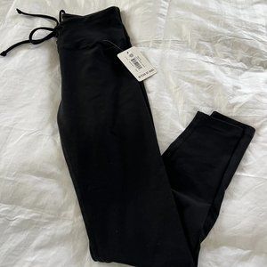 Year of Ours Brand - black leggings, size small